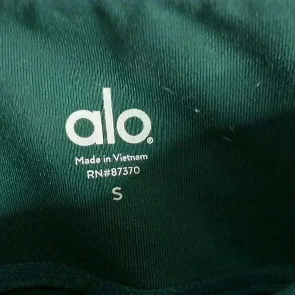 Alo Yoga Green Leggings - Picture 6 of 10